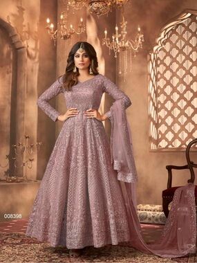 Womens Indian traditional full length Heavy Embroidered Salwar suit with dupatta